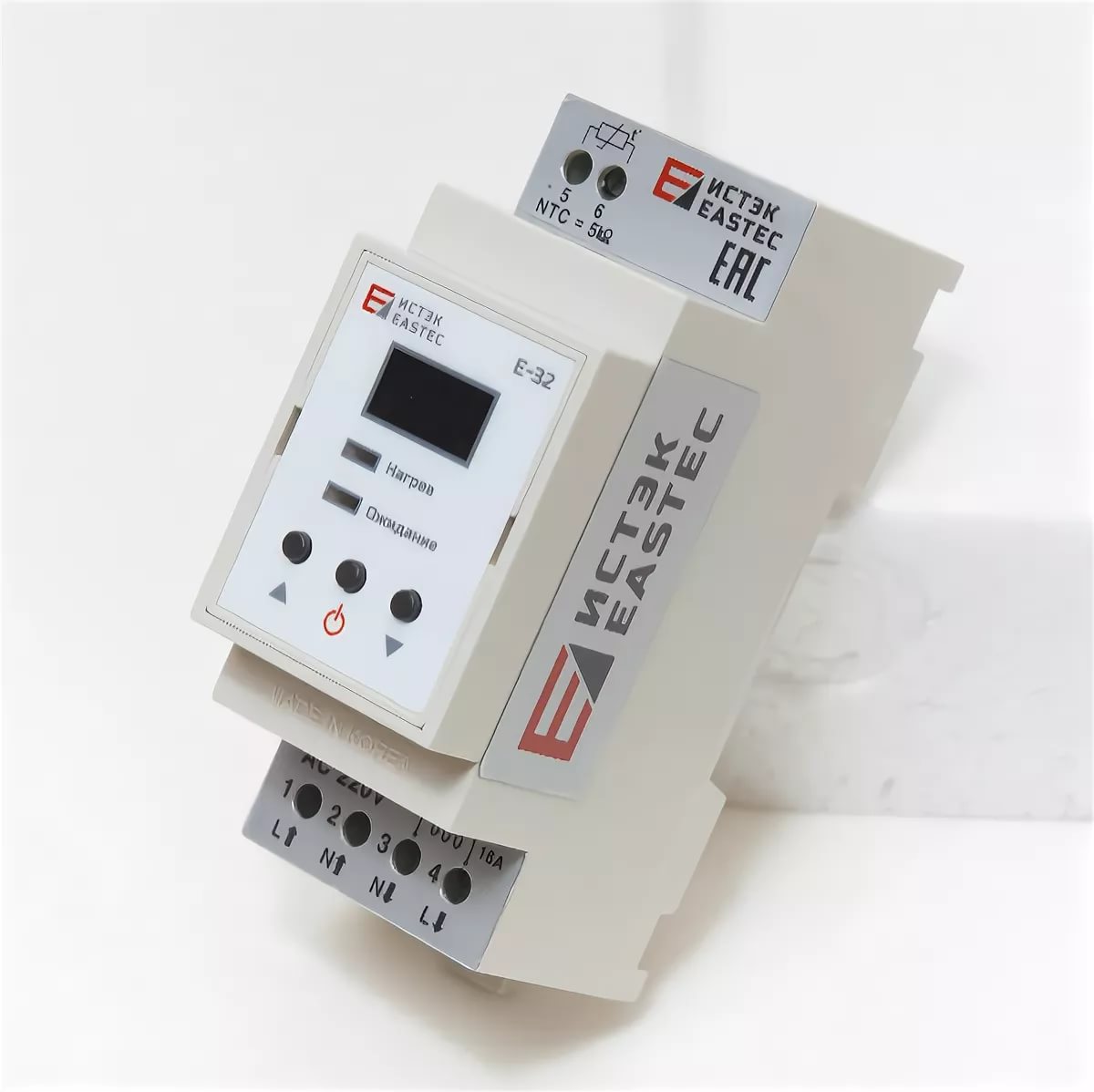 Терморегулятор EASTEC E32 на DIN рейку 3,5кВт