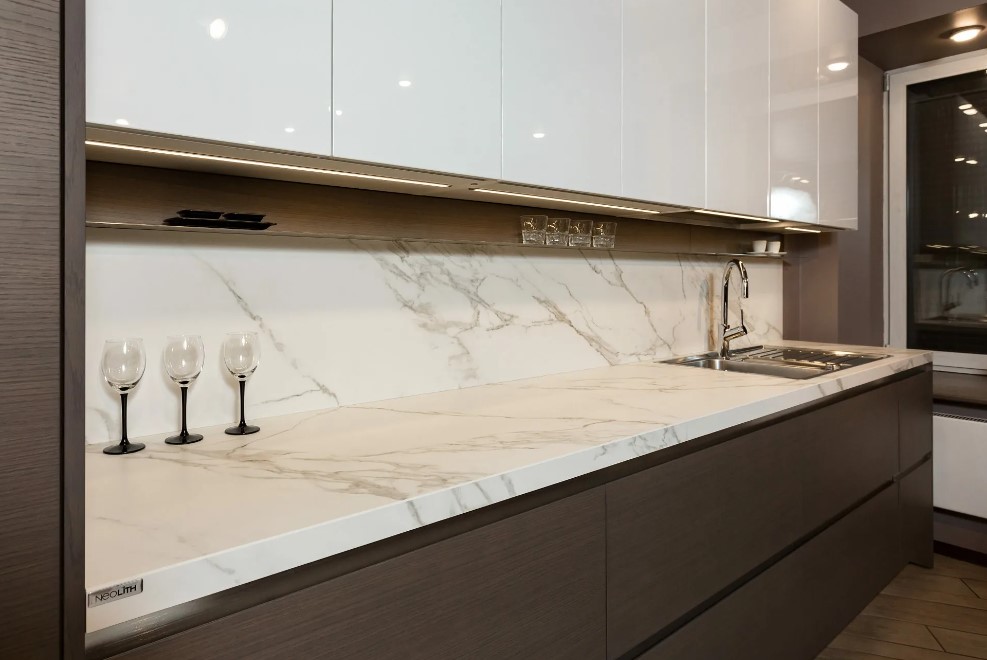 Фартук-панно 1004х600мм Камень мрамор серый