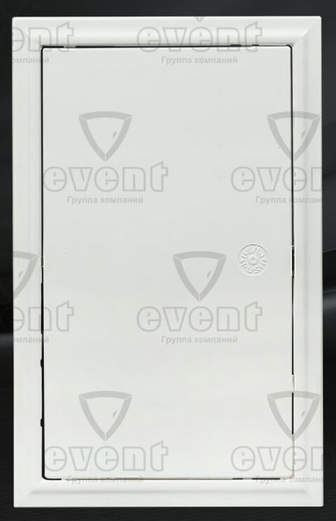 Лючок пластиковый 20х30см с замком Эвент